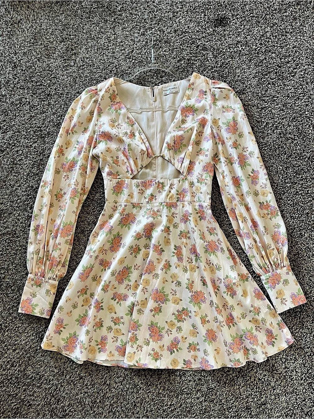 Seven Wonders Kaeli Long Sleeve Mini Dress Floral Pink & Green US 2